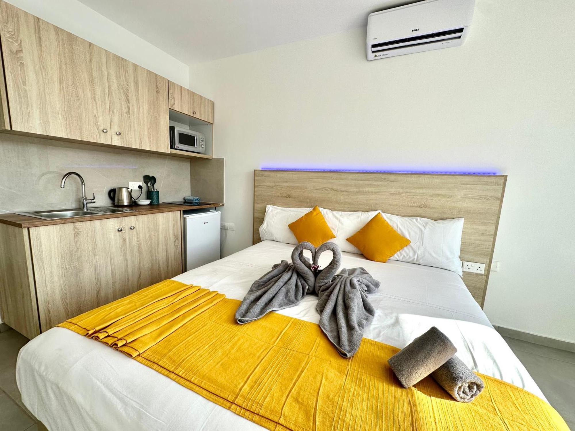 Sun Plaza Suites - Adults Only Ayia Napa Exterior photo
