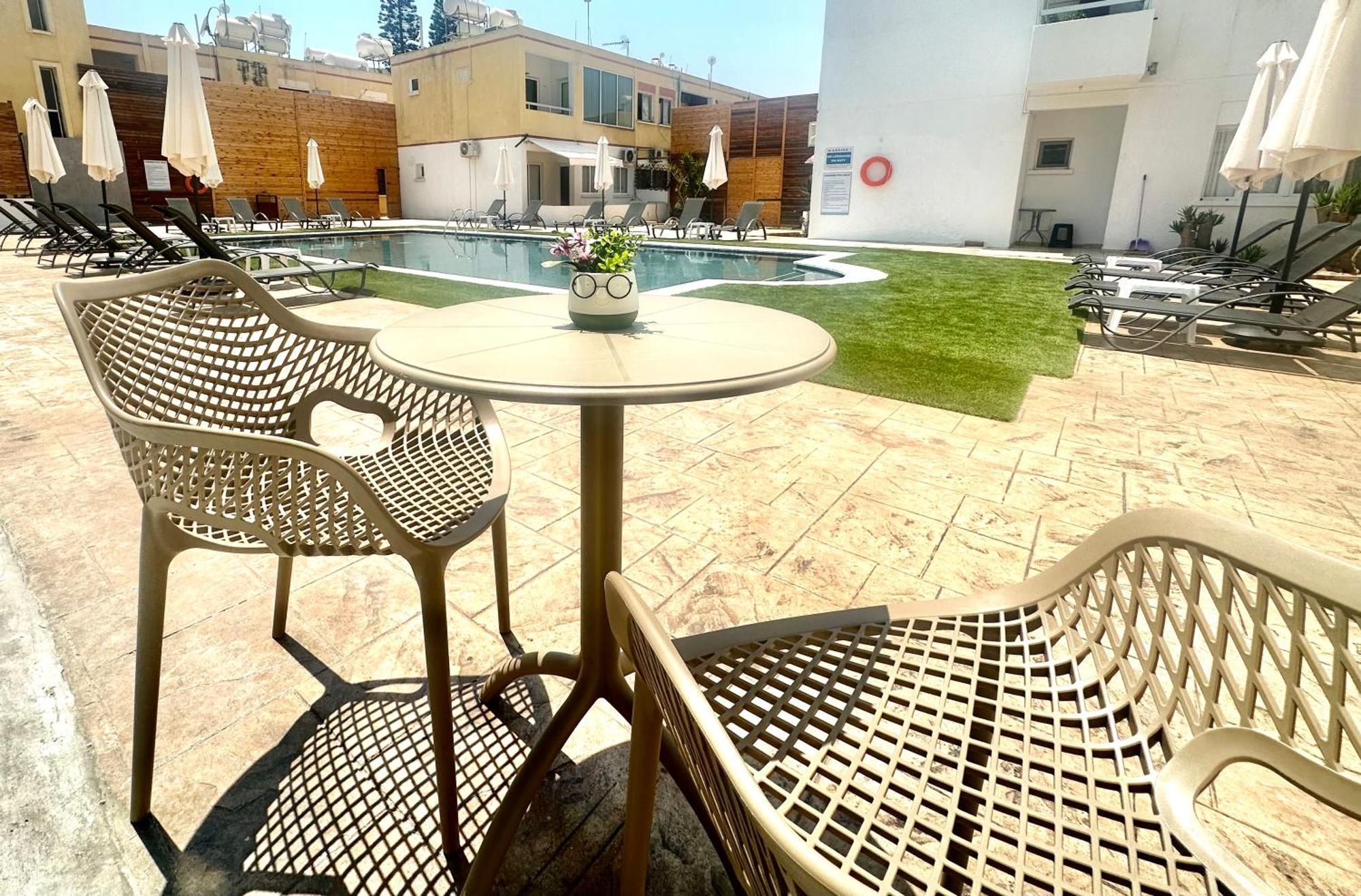 Sun Plaza Suites - Adults Only Ayia Napa Exterior photo